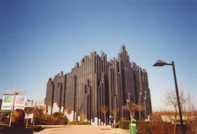 2000-001-30